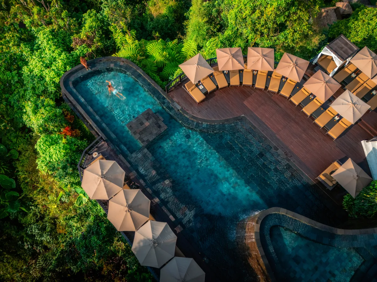 HGOB Main Pool Area